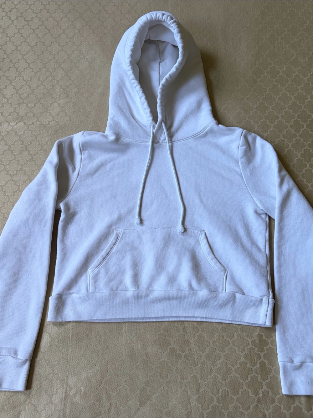 Aritzia Sunday Best White Cropped Pullover Sweatshirt Hoodie Size Women’s Small